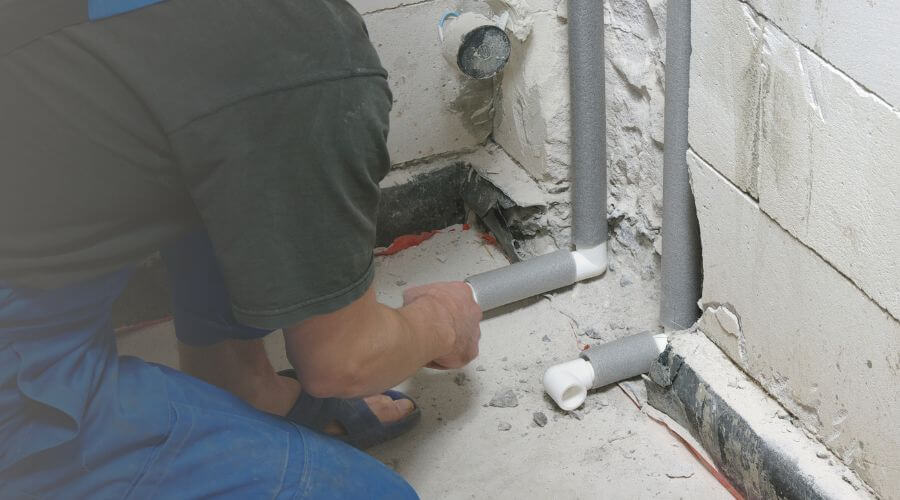 Expert burst pipe repair services in Sawyer, MI